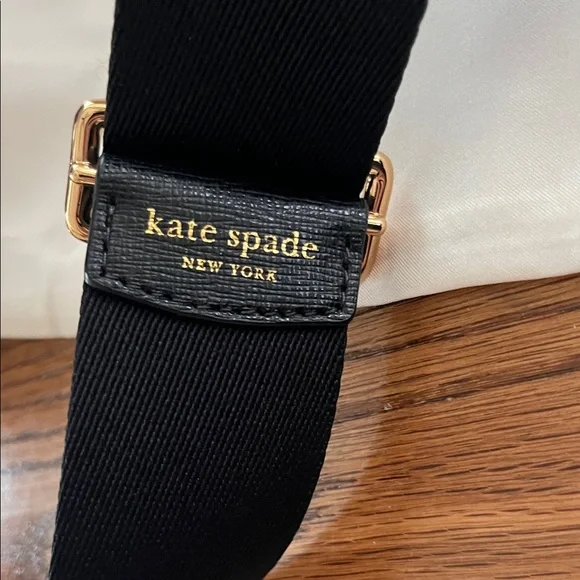 **SOLD** Kate Spade New York Jolie Small Convertible Crossbody Bag - Picture 3 of 16